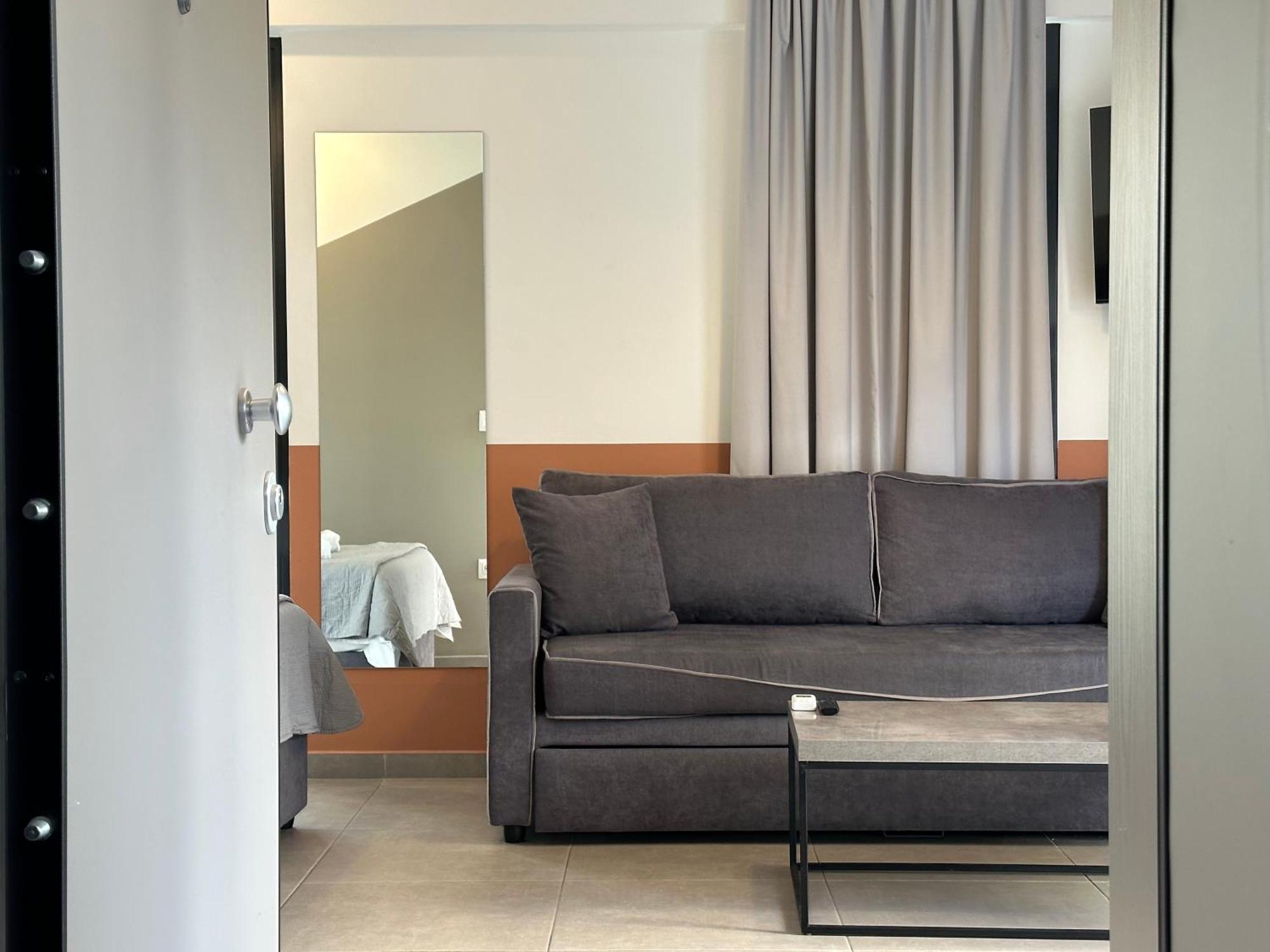 M & M - Boutique Apartments Atenas Exterior foto